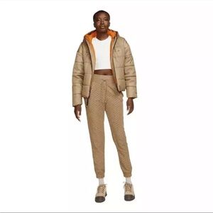 Nike womens jogger sportswear jacquard high waisted pants sweatpants xs NEW tan